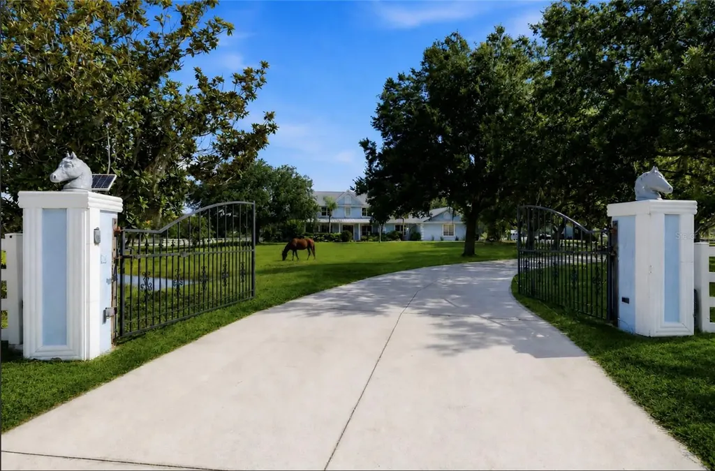 20207 77th Avenue E Bradenton FL 34202