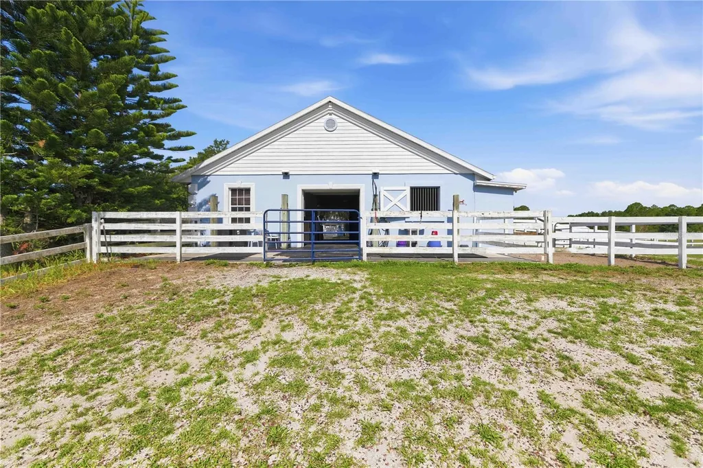 20207 77th Avenue E Bradenton FL 34202