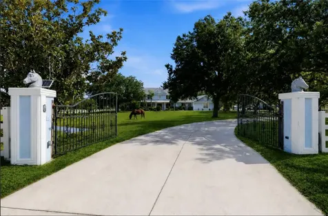 20207 77th Avenue E Bradenton FL 34202