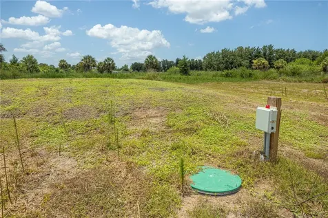 29051 Maris Drive Punta Gorda FL 33982