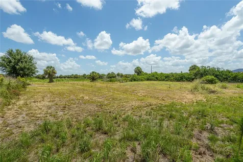 29051 Maris Drive Punta Gorda FL 33982