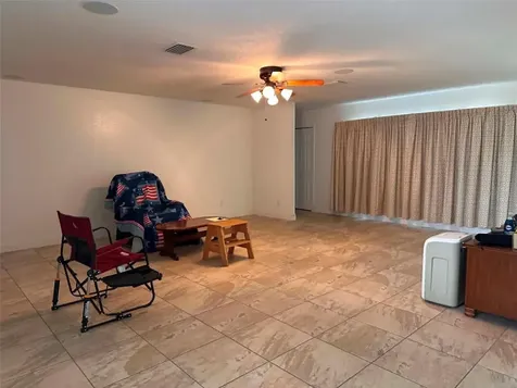999 SE 69th Avenue Ocala FL 34472