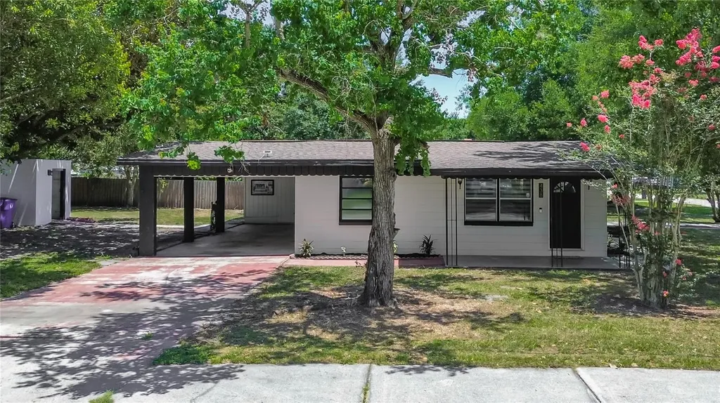 438 California Avenue St Cloud FL 34769