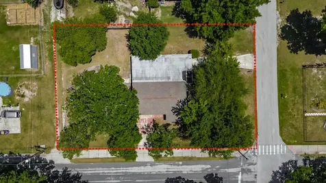 438 California Avenue St Cloud FL 34769