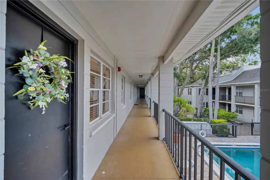 5221 Bayshore Boulevard Tampa FL 33611