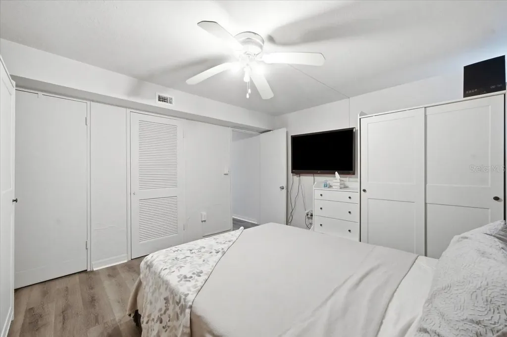 12002 Waterside Court Tampa FL 33612