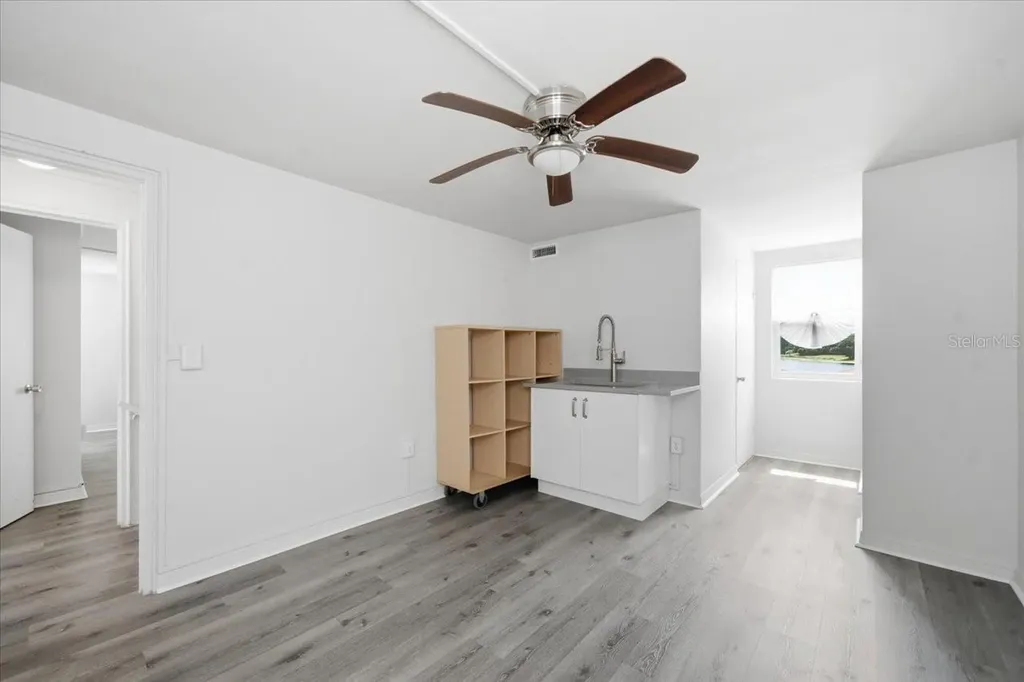 12002 Waterside Court Tampa FL 33612