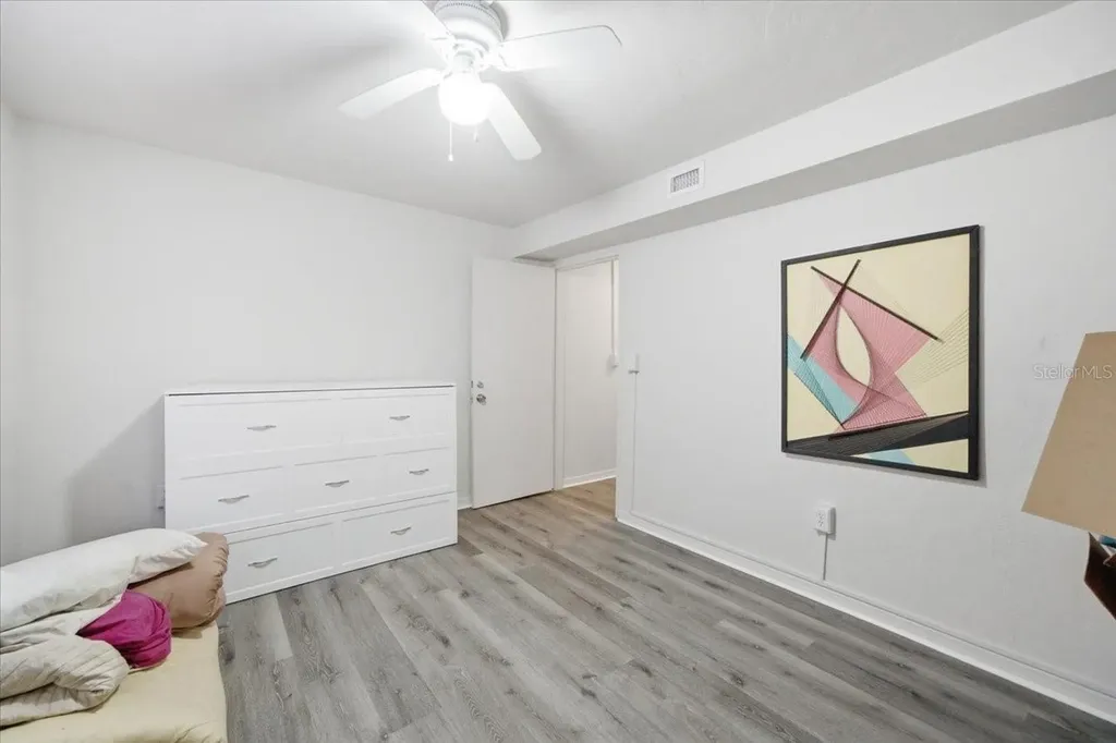 12002 Waterside Court Tampa FL 33612