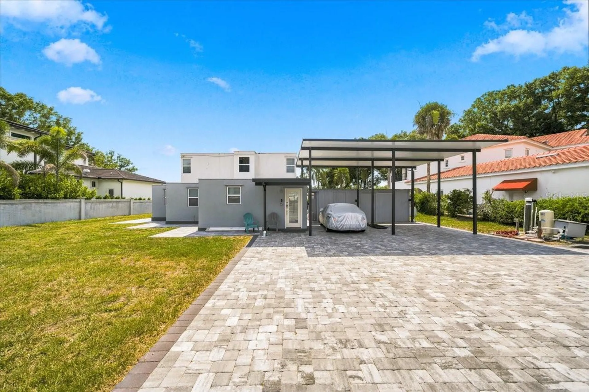 12002 Waterside Court Tampa FL 33612