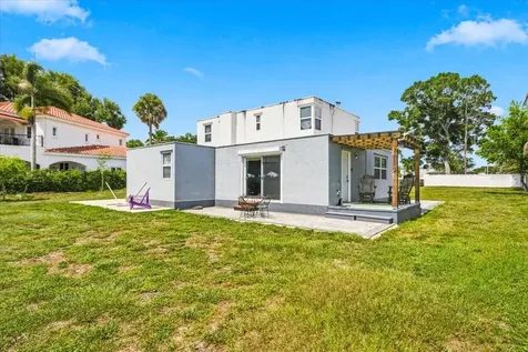 12002 Waterside Court Tampa FL 33612