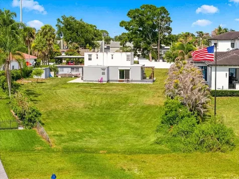 12002 Waterside Court Tampa FL 33612