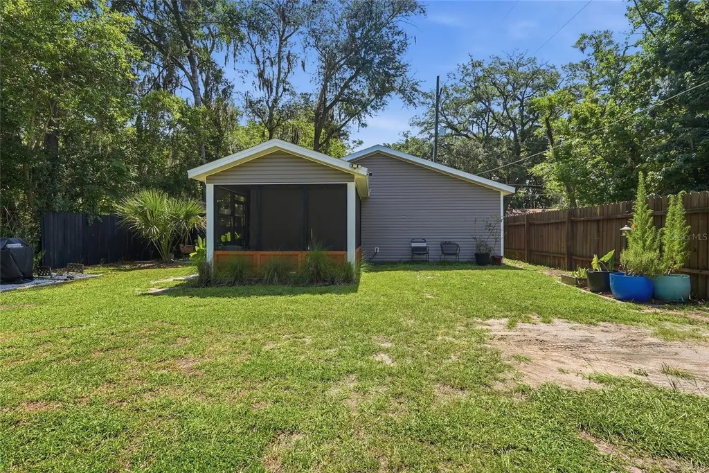 740 NW 8th Street Gainesville FL 32601