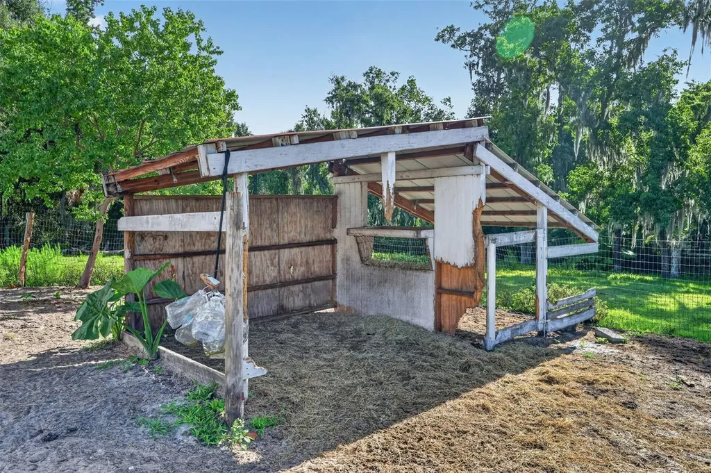 8922 Pritcher Road Lithia FL 33547