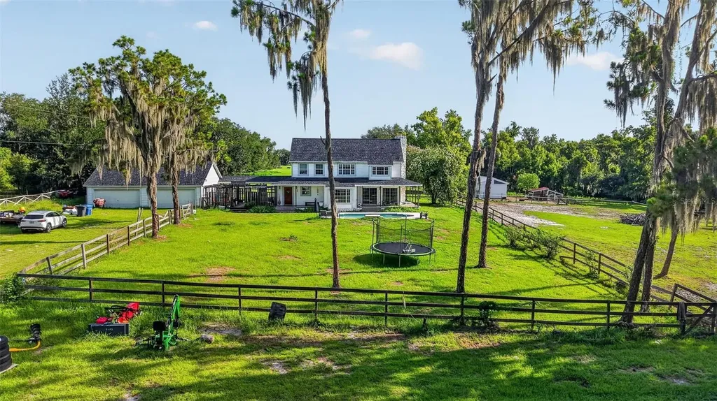 8922 Pritcher Road Lithia FL 33547