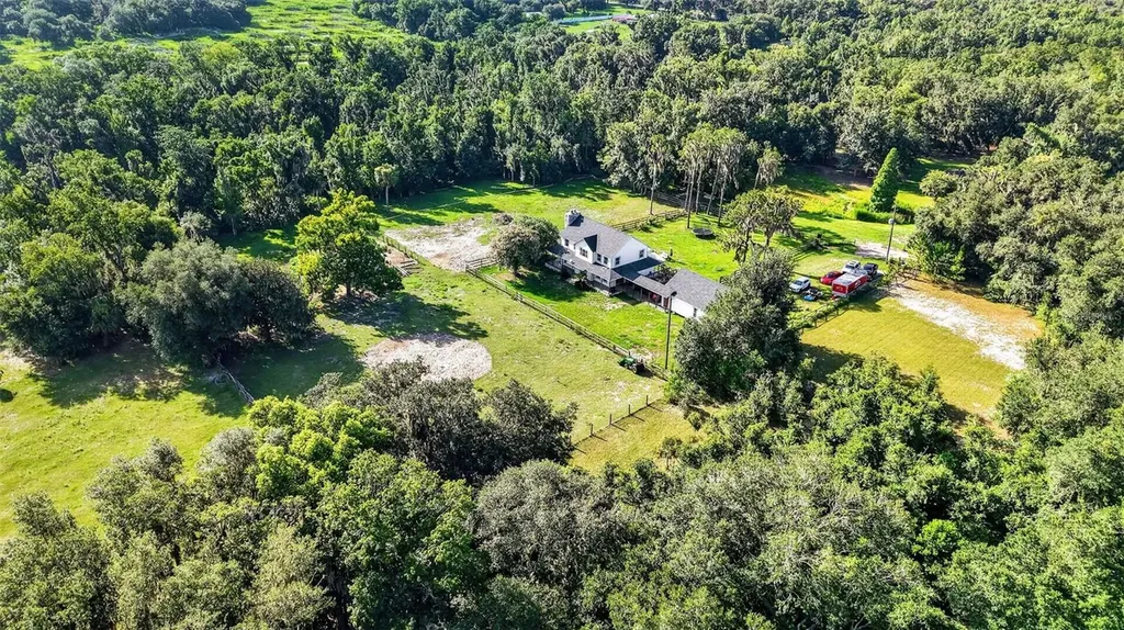 8922 Pritcher Road Lithia FL 33547