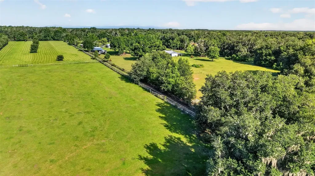 8922 Pritcher Road Lithia FL 33547