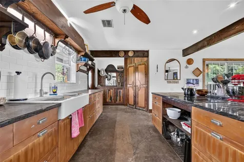 8922 Pritcher Road Lithia FL 33547