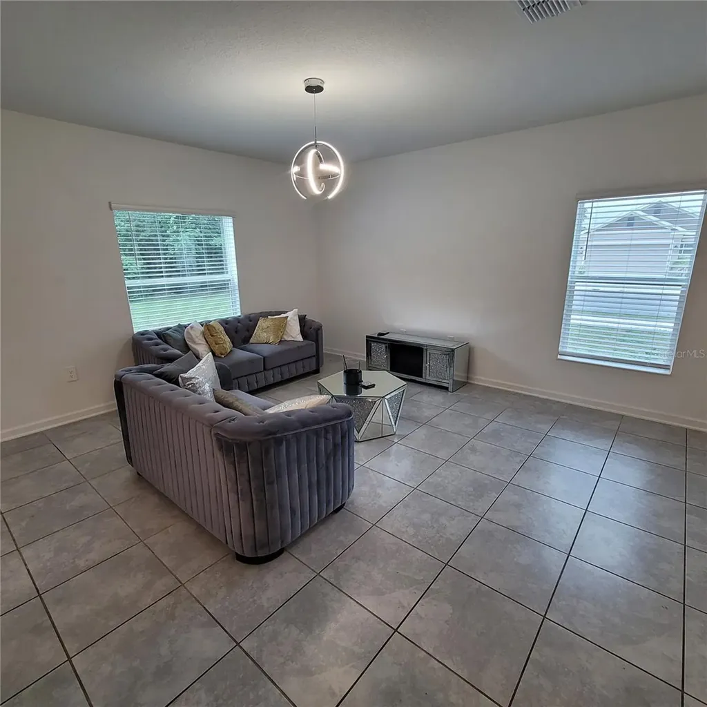 577 Bell Prairie Circle Lake Wales FL 33859