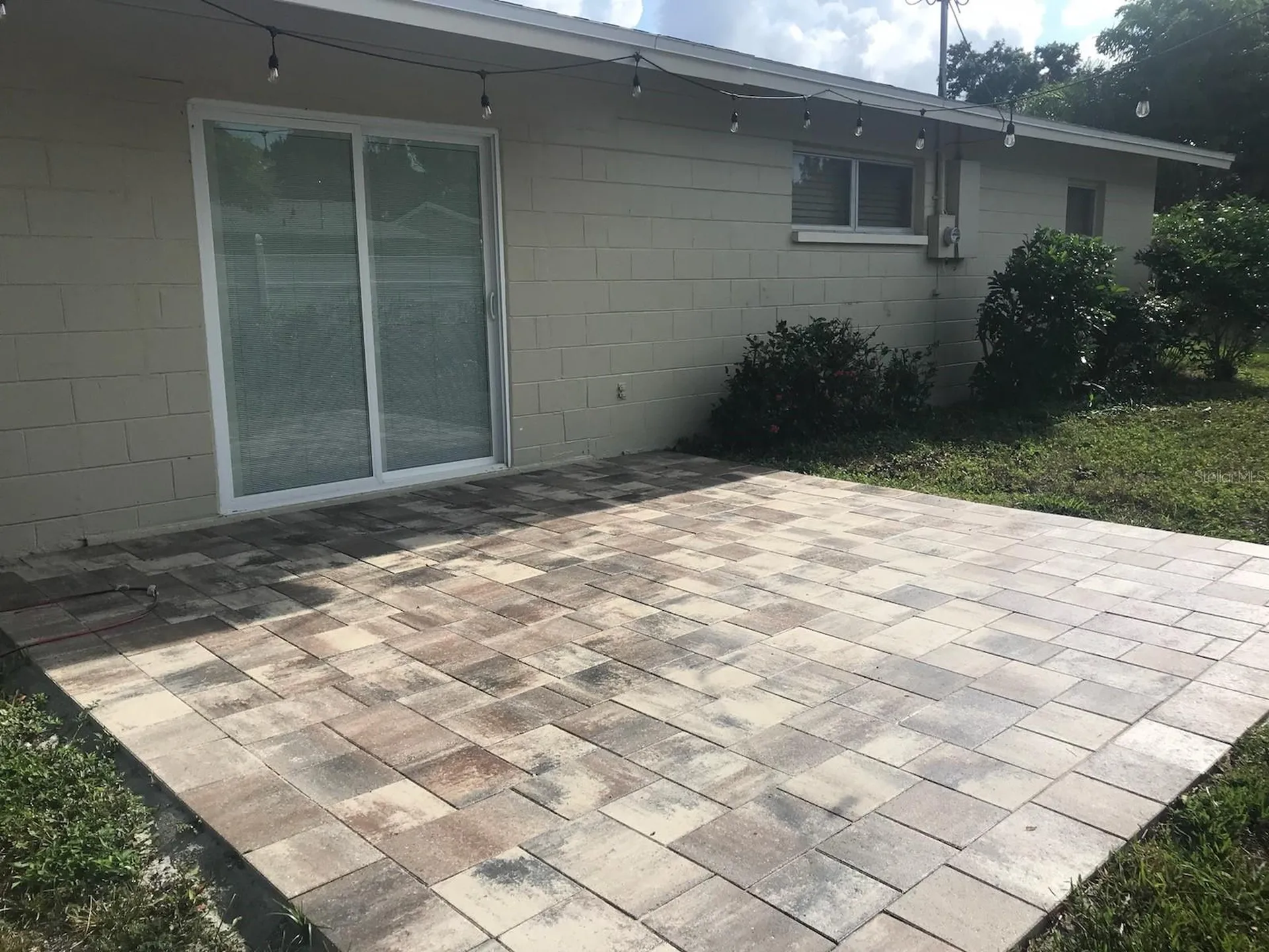 542 59th Way S St Petersburg FL 33707