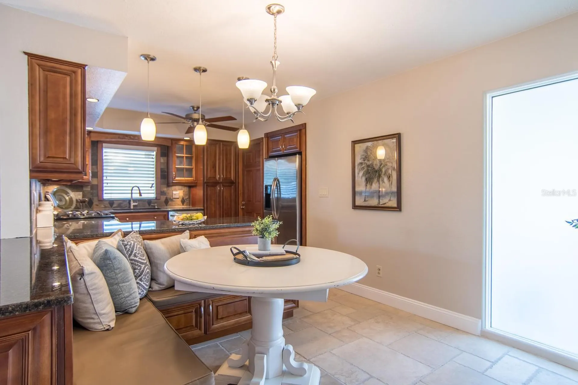542 59th Way S St Petersburg FL 33707
