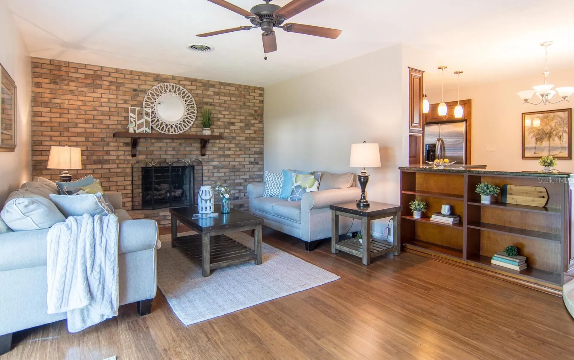 542 59th Way S St Petersburg FL 33707