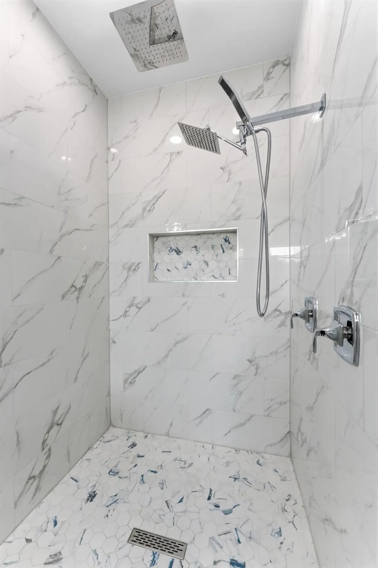 9714 Van Street Tampa FL 33615