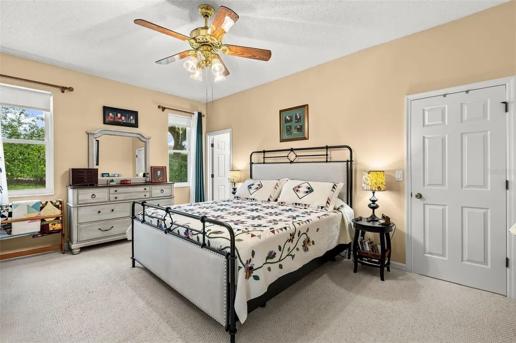 6170 Sailboat Avenue Tavares FL 32778