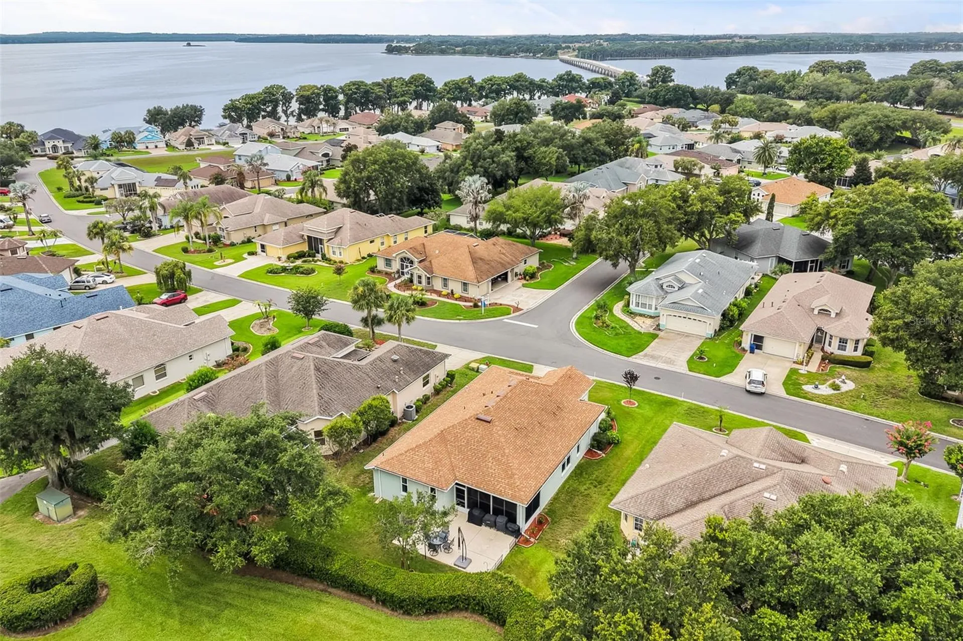 6170 Sailboat Avenue Tavares FL 32778