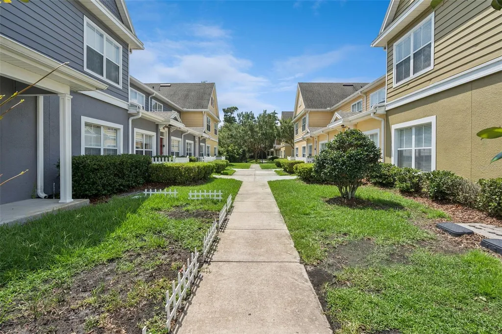 4560 Yellowgold Road E Kissimmee FL 34746