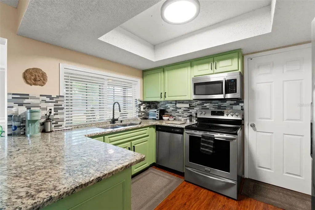 8802 Seeley Lane Hudson FL 34667