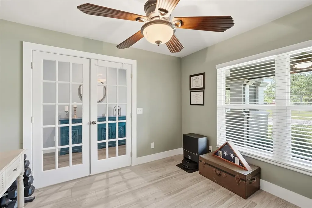 1927 NE 33rd Street Cape Coral FL 33909