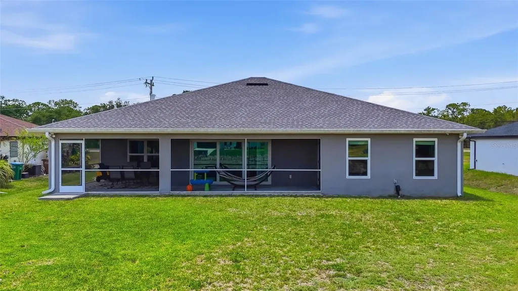 1927 NE 33rd Street Cape Coral FL 33909