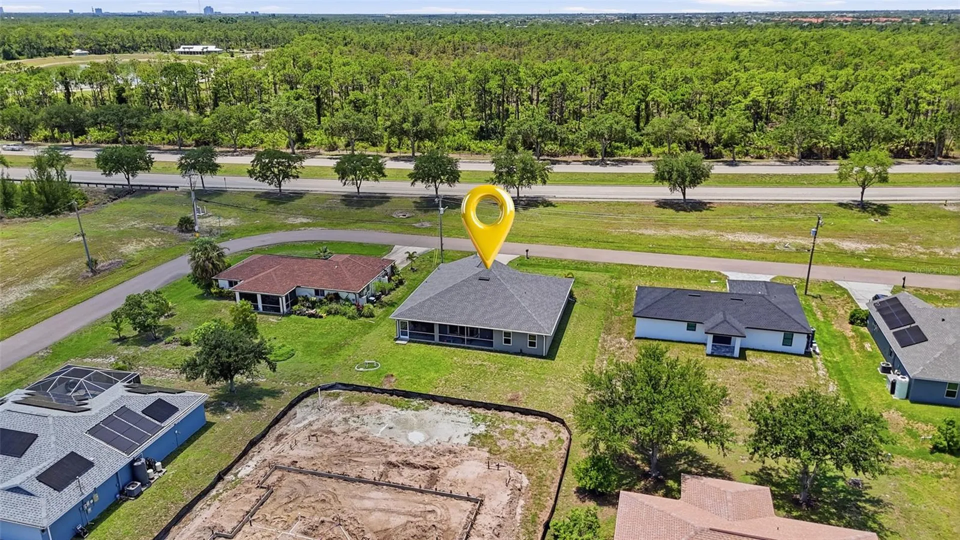 1927 NE 33rd Street Cape Coral FL 33909