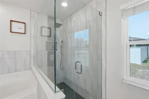 1927 NE 33rd Street Cape Coral FL 33909