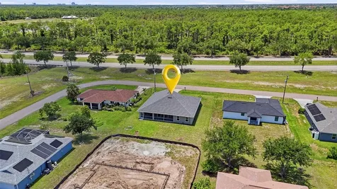 1927 NE 33rd Street Cape Coral FL 33909