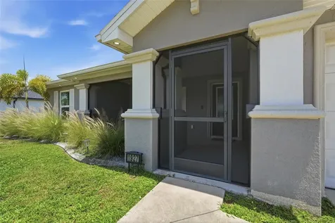 1927 NE 33rd Street Cape Coral FL 33909