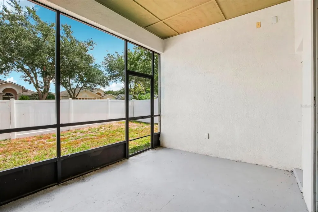 10616 Little Bend Lane Riverview FL 33579