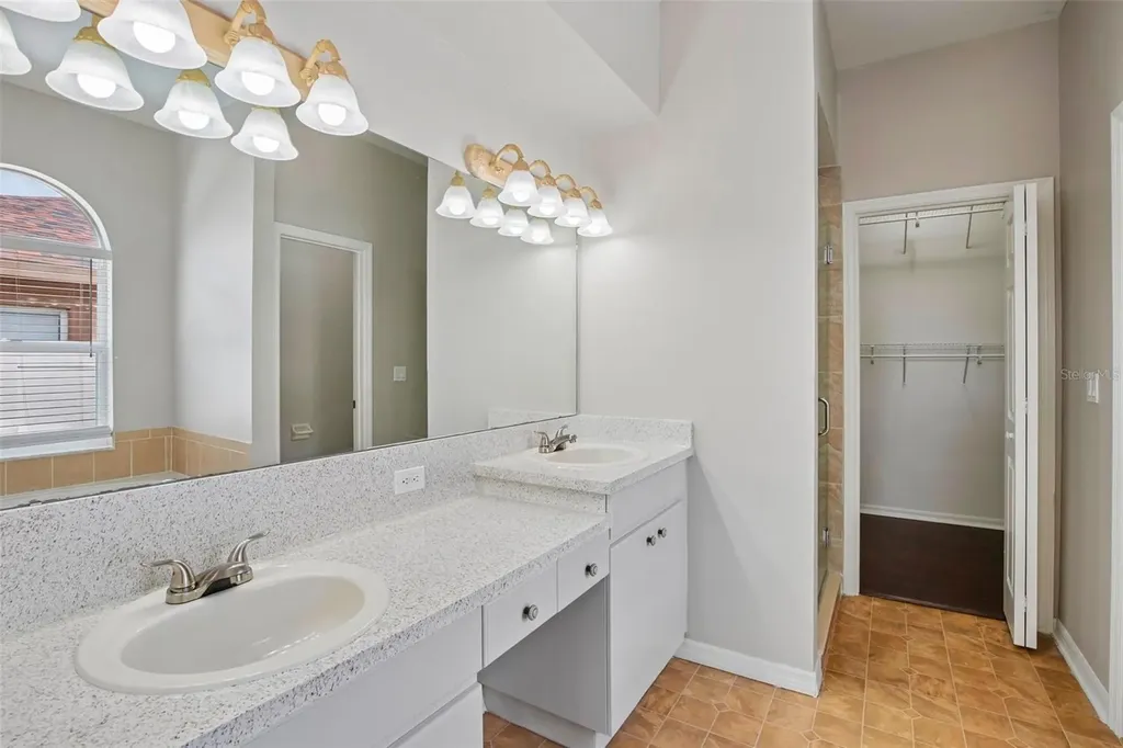 10616 Little Bend Lane Riverview FL 33579