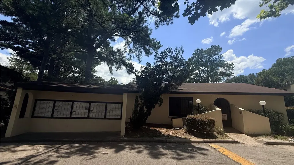 2735 SW 35th Place Gainesville FL 32607