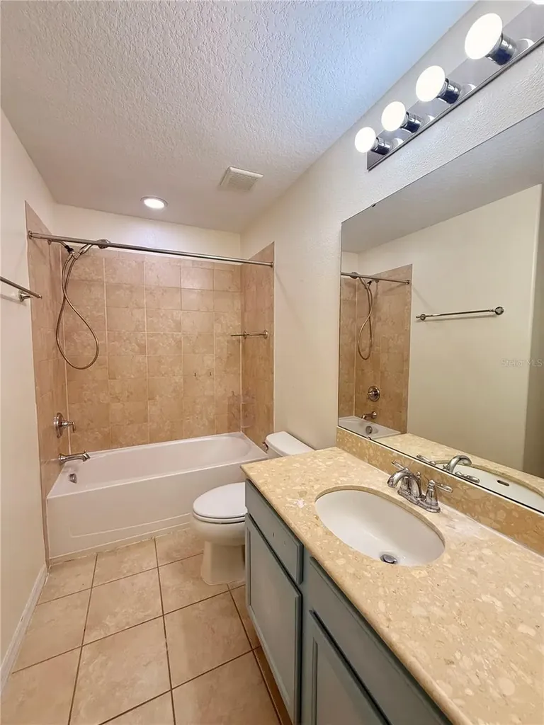 9412 Strongbark Lane Orlando FL 32832