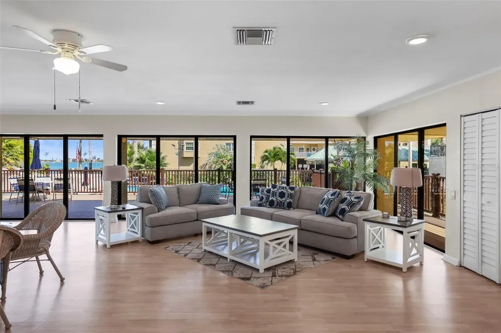 401 150th Avenue Madeira Beach FL 33708