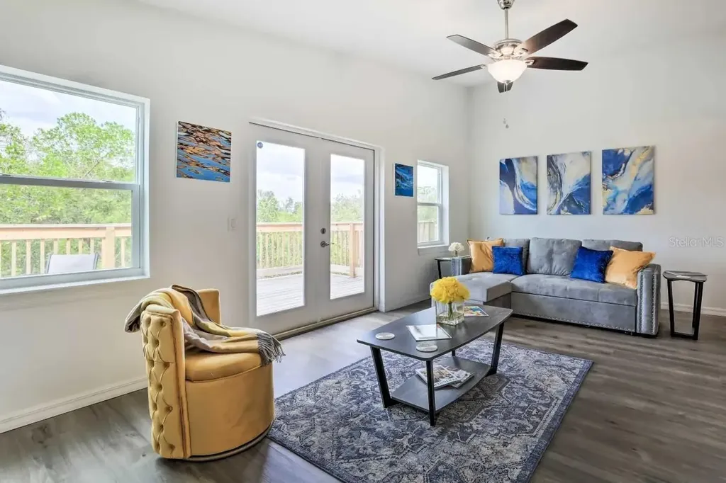 3303 W Shell Point #a Road Ruskin FL 33570
