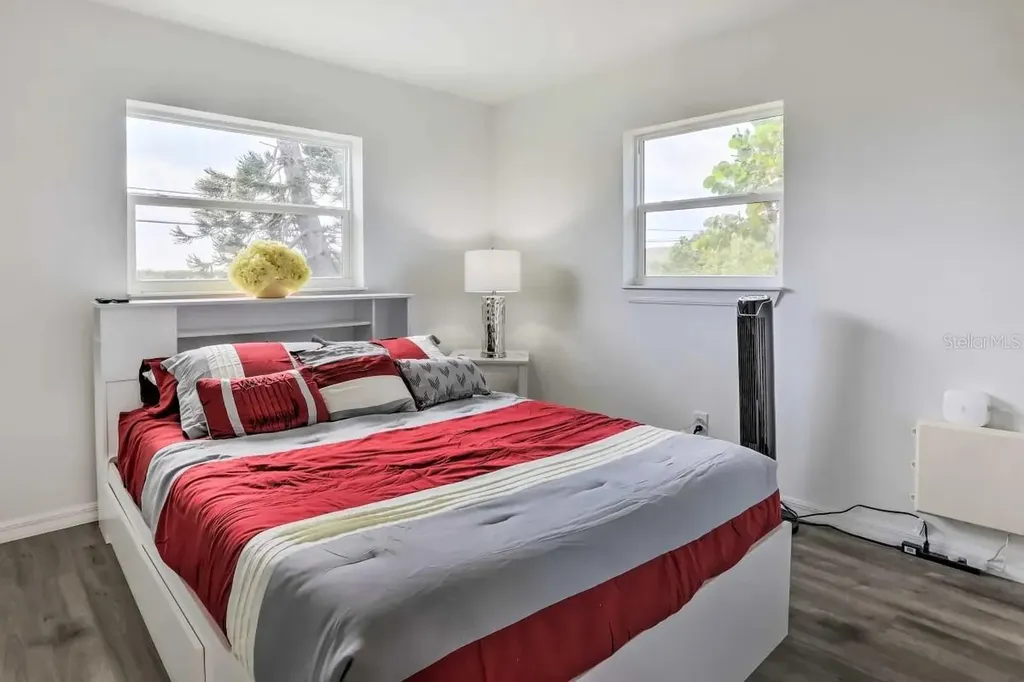 3303 W Shell Point #a Road Ruskin FL 33570