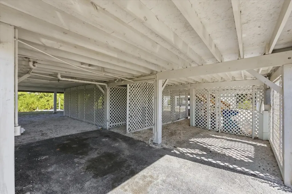 3303 W Shell Point #a Road Ruskin FL 33570