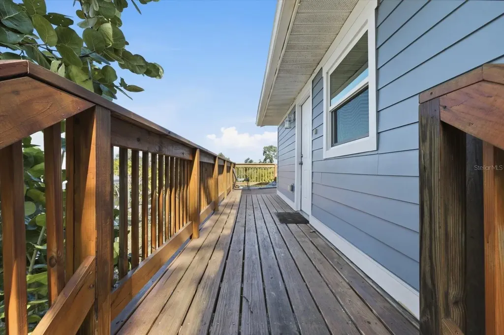 3303 W Shell Point #a Road Ruskin FL 33570