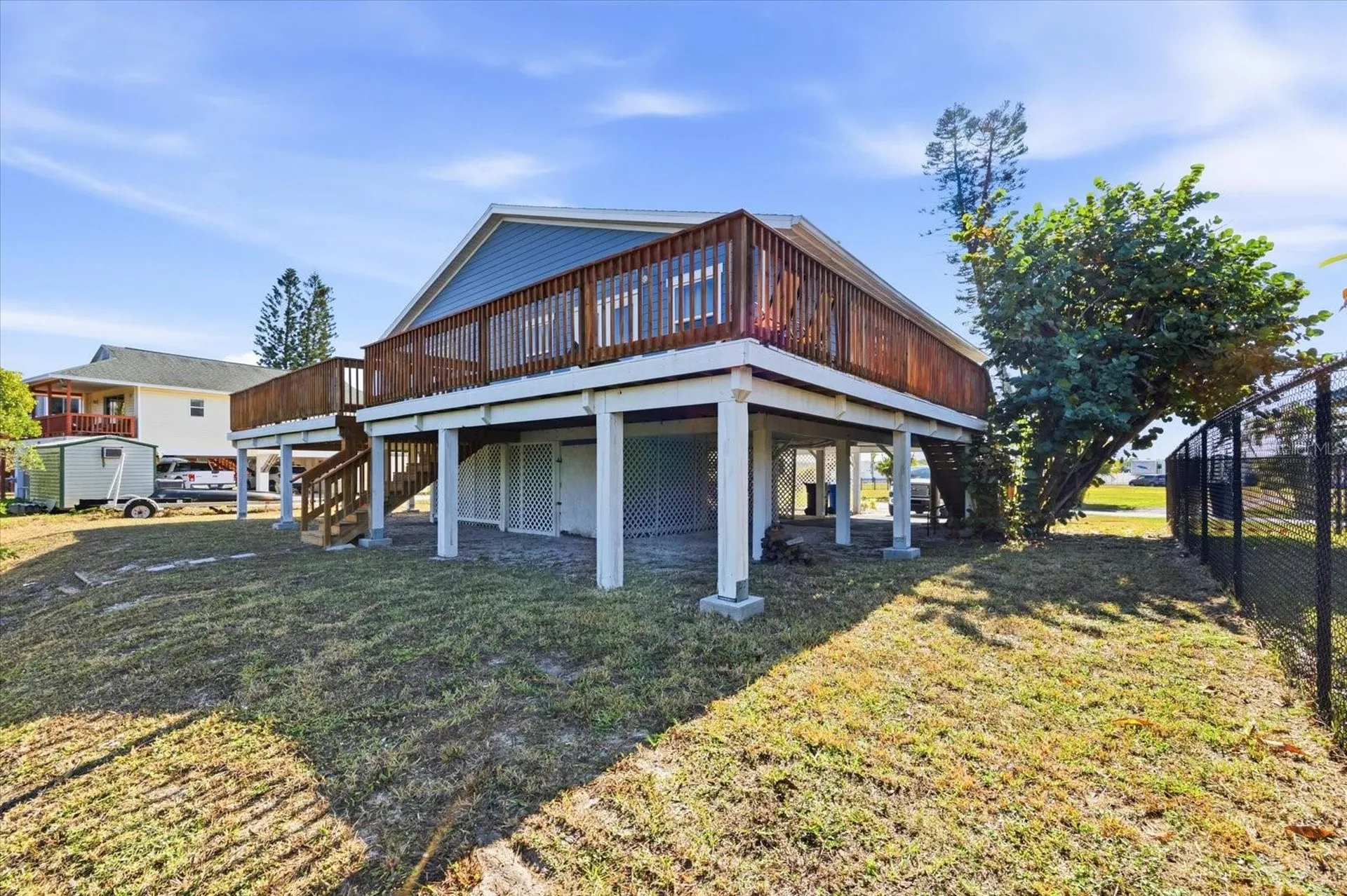 3303 W Shell Point #a Road Ruskin FL 33570