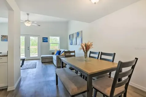 3303 W Shell Point #a Road Ruskin FL 33570