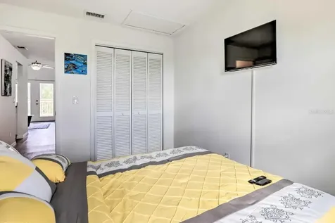 3303 W Shell Point #a Road Ruskin FL 33570