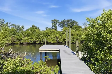 3303 W Shell Point #a Road Ruskin FL 33570