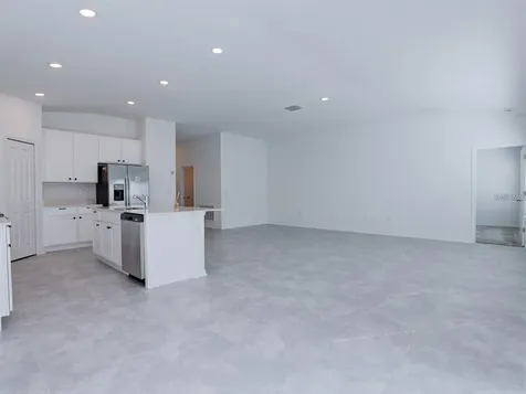 602 Bell Prairie Circle Lake Wales FL 33859